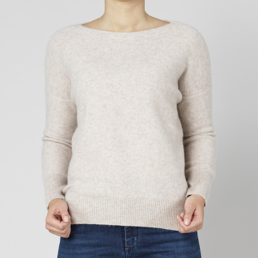 Banded NK Pullover